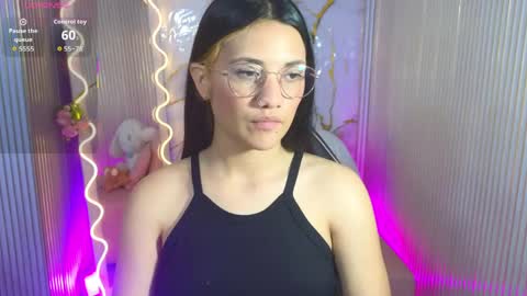 Chiara  online show from 04-15-26, 07:43