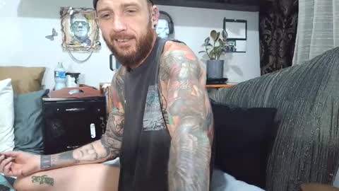 chiarov online show from 05-26-26, 02:57