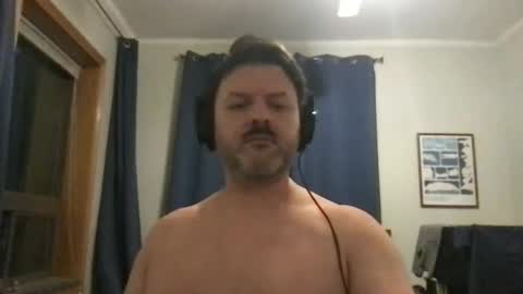 Snapshot of chicagoguy7183 chatting on 12-22-25, 05:26 chicagoguy7183 online show from 12-22-25, 05:26