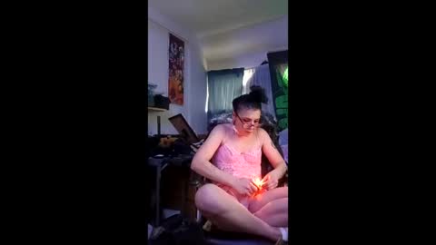 chichibird online show from 12-20-25, 08:27