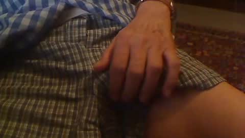 Snapshot of chiguy444 chatting on 06-27-26, 08:58 chiguy444 online show from 06-27-26, 08:58