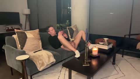 ChiGuy841 online show from 03-01-25, 03:32