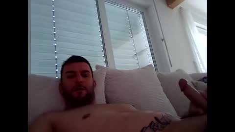 Snapshot of chillibodega chatting on 02-05-25, 06:56 chris online show from 02-05-25, 06:56