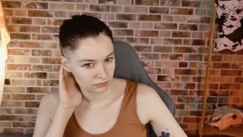 Bella online show from 12-04-25, 09:07