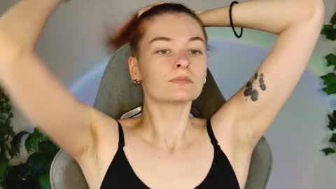 Bella online show from 04-14-26, 09:04