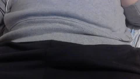 Snapshot of chilly_man chatting on 03-08-25, 06:58 Pekar online show from 03-08-25, 06:58