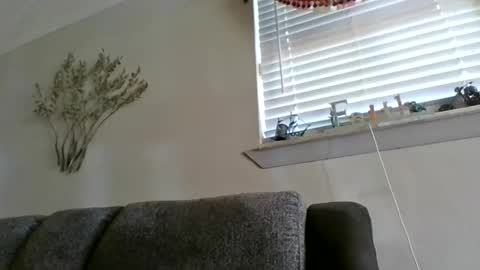 CHINO online show from 01-14-25, 06:38