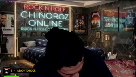 Snapshot of chinoroz chatting on 06-10-26, 08:19 Enrique online show from 06-10-26, 08:19