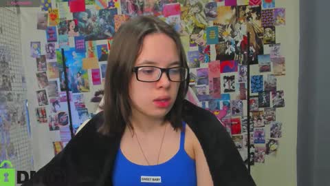 chio_mio online show from 10-15-25, 02:11