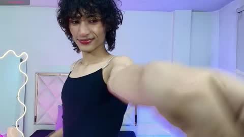 chipi_tay online show from 10-06-25, 07:22