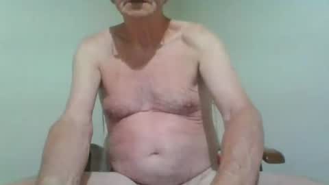 Snapshot of chipper341596 chatting on 06-15-26, 08:33 chipper341596 online show from 06-15-26, 08:33