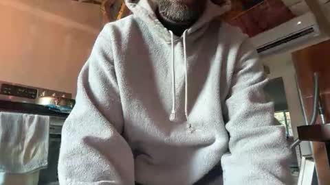 chiquitaroad online show from 10-17-25, 02:41