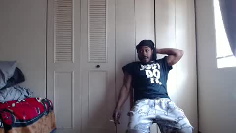 Antonio Brown online show from 03-10-25, 04:25