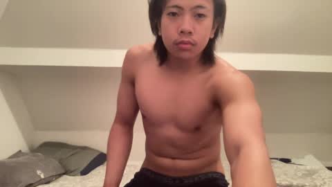 Snapshot of chiyansichief chatting on 04-27-26, 05:00 kaedi online show from 04-27-26, 05:00