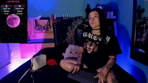 Chloeallennn  online show from 06-02-26, 11:23