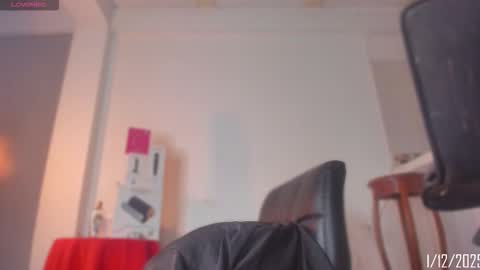 chloe_cooperr online show from 12-02-25, 07:53