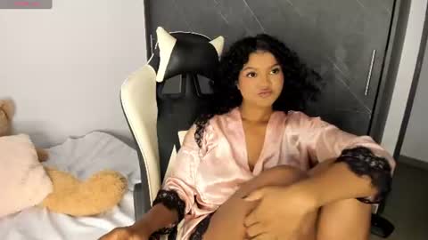 chloe online show from 07-24-26, 12:52