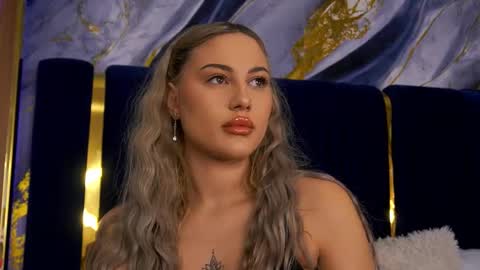 Chloe GraceeX online show from 01-11-26, 09:53