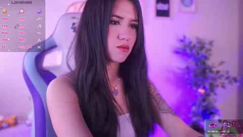 Snapshot of chloe_moonss chatting on 02-12-26, 05:52 Chloe online show from 02-12-26, 05:52