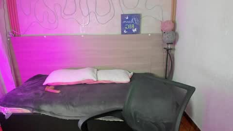 chloe_stark_ online show from 05-27-26, 12:13
