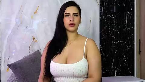 chloe online show from 05-15-26, 10:11