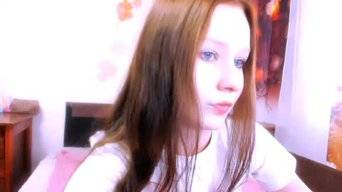 Snapshot of chloe_wifeys chatting on 07-03-26, 04:08 Chloe online show from 07-03-26, 04:08