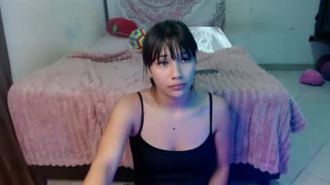 Snapshot of chloe_xsex chatting on 07-25-26, 04:10 chloe_xsex online show from 07-25-26, 04:10