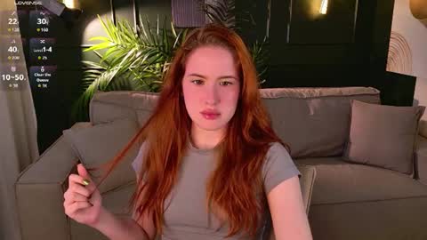 Snapshot of chloeaster chatting on 06-20-26, 07:33 Chloe online show from 06-20-26, 07:33
