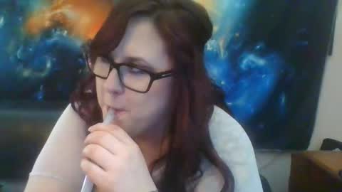 Snapshot of chloecreamm chatting on 03-21-26, 11:37 Chloecreamm online show from 03-21-26, 11:37