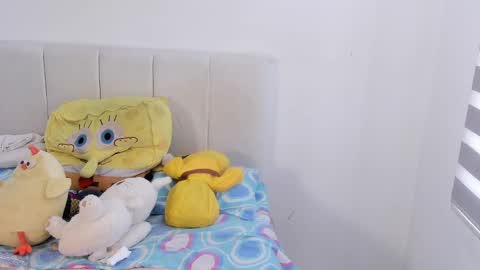 Chloe online show from 11-19-25, 08:53