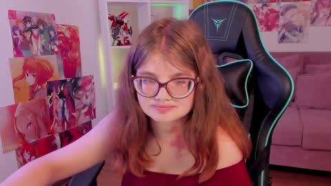 ChloeHalses online show from 03-31-26, 06:03