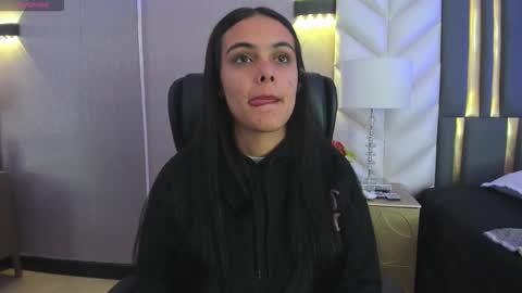  Chloe Harper  online show from 02-04-26, 11:38