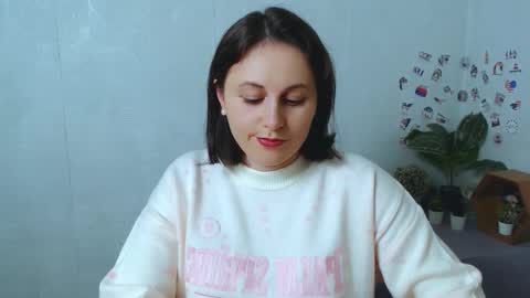 Chloe online show from 01-06-26, 03:16