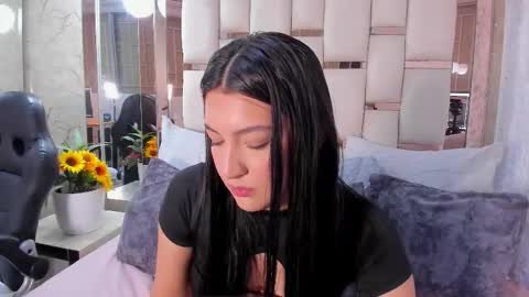 Chloe  online show from 01-05-26, 10:46