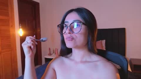 ChloeTurner  online show from 02-27-26, 09:37