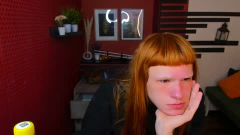 Chloe online show from 01-06-26, 12:20