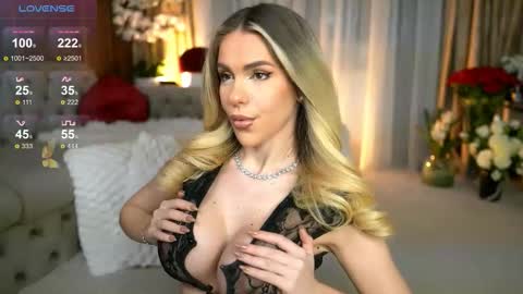 Chloe online show from 03-09-26, 09:19