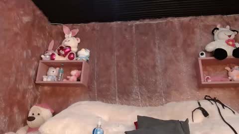 chlooe_zoe online show from 02-22-25, 11:13