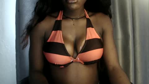 mila online show from 03-01-25, 01:40