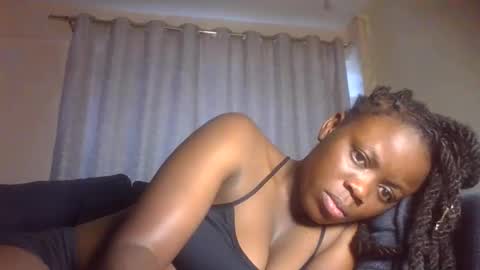 Snapshot of choco_vellvet chatting on 06-05-26, 08:09 sly online show from 06-05-26, 08:09