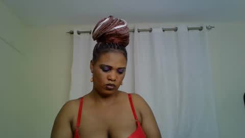 Snapshot of choco_violet chatting on 02-10-25, 06:53 VIOLET online show from 02-10-25, 06:53