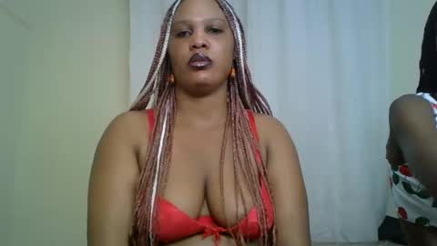 Snapshot of choco_violet chatting on 02-11-25, 04:44 VIOLET online show from 02-11-25, 04:44