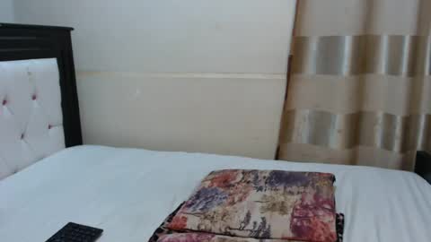 Snapshot of chocolatabig chatting on 07-12-26, 02:19 chocolatabig online show from 07-12-26, 02:19
