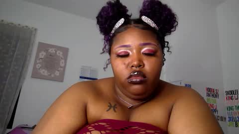 Snapshot of chocolatebunnyxx69 chatting on 01-12-25, 05:34 Melina online show from 01-12-25, 05:34