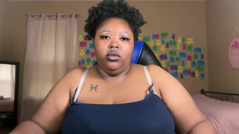 Snapshot of chocolatebunnyxx69 chatting on 06-25-26, 09:19 Melina online show from 06-25-26, 09:19