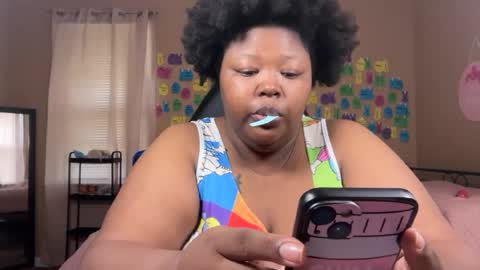 Snapshot of chocolatebunnyxx69 chatting on 07-12-26, 04:42 Melina online show from 07-12-26, 04:42