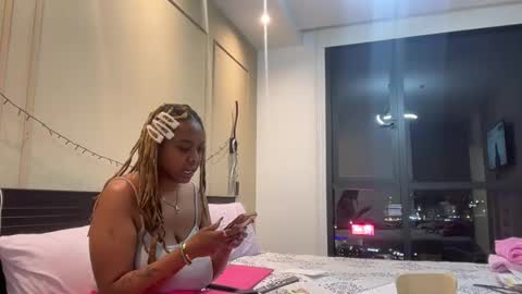 ChocolateCakeQueen online show from 01-16-25, 01:58