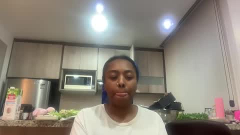 Snapshot of chocolatecakequeen chatting on 01-17-26, 05:45 ChocolateCakeQueen online show from 01-17-26, 05:45