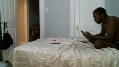 Snapshot of chocolatedolla chatting on 12-31-24, 09:28 chocolatedolla online show from 12-31-24, 09:28