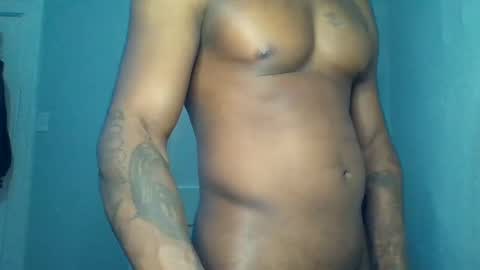 Snapshot of chocolatedolla chatting on 02-13-25, 10:02 chocolatedolla online show from 02-13-25, 10:02